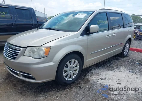 2013 Chrysler Town & Country Touring z USA, uszkodzony, nr VIN 2C4RC1BG2DR805265